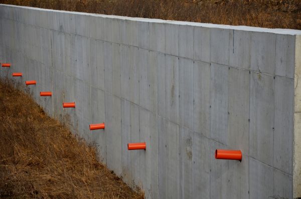 Cost of Retaining Wall Drainage in Lafayette